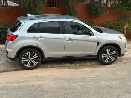 Outlander sport 2020 image 12