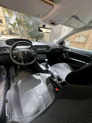 À vendre Peugeot 308 image 6