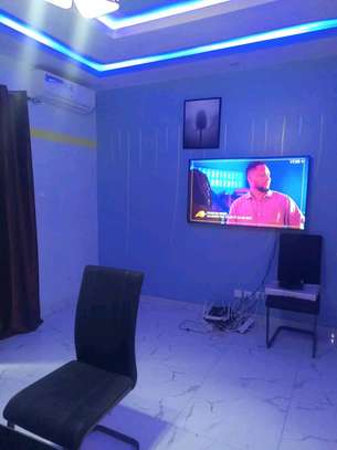 STUDIO MEUBLÉ À LOUER A MERMOZ SOTRAC image 3