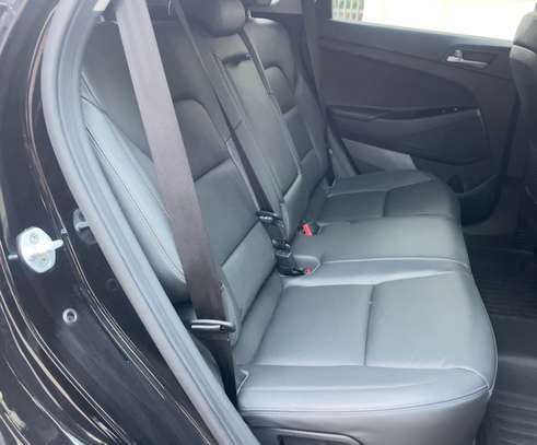Hyundai Tucson image 5