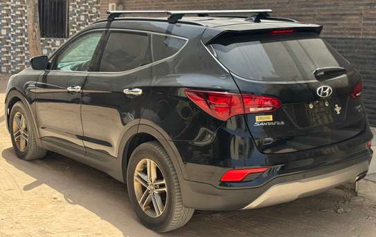 Hyundai Santafe 2017 Sport 4x4 image 4