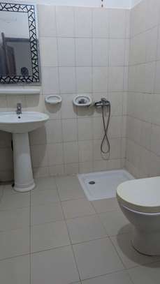 À louer, appartement, 2e étage image 12