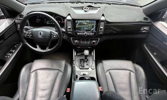 SsangYong Rexton Sports Khan 2.2 image 9
