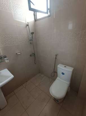 APPARTEMENT F3 A LOUER A MERMOZ image 10