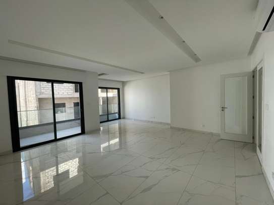 Appartement à louer aux Almadies Zone de recasement image 5