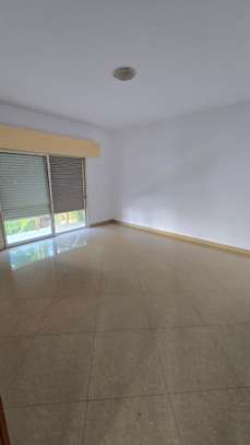 Villa R+1 de 250m², TF, Sipres Mermoz image 7