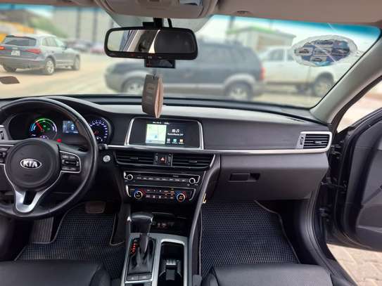 Kia K5 2016 image 11