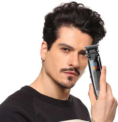 VGR V-972, Tondeuse à cheveux professionnelle, Affichage LED image 9
