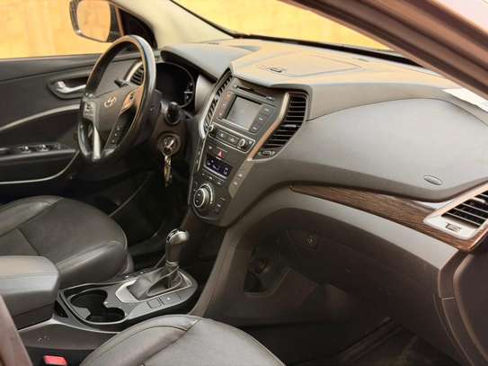 Hyundai Santafe 2018 image 5