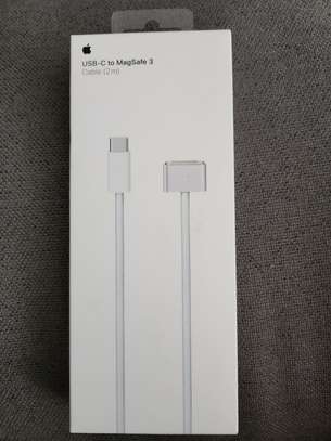 Câble Apple USB-C vers MagSafe 3 (2 mètres) - Authentique image 3