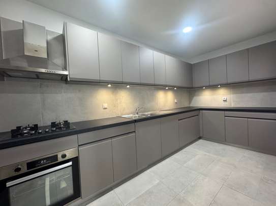 Appartement à louer corniche Ouakan F5 vue sur mer image 4