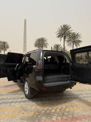 LOCATION TOYOTA LAND CRUISER PRADO TXL DIESEL BVA 4X4 image 3