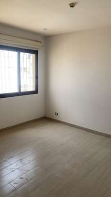 Cosy Appartement F4 Haut Standing moderne image 4