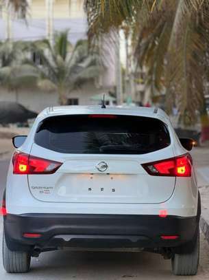 NISSAN QASHQAI 2017 image 2