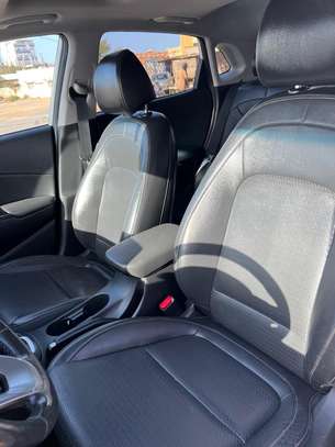 Hyundai kona limited image 7