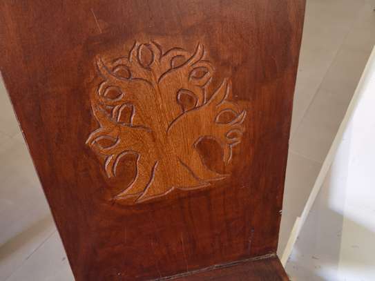TABLE RONDE BOIS MASSIF - x3 CHAISES image 3