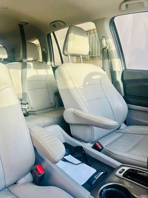 Honda pilot année 2017 avec 8 places image 4