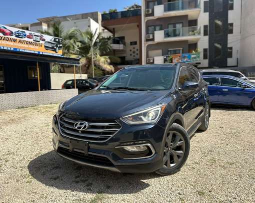 Hyundai Santafe image 2