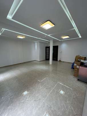 Superbe appartement de type F4 à louer image 13