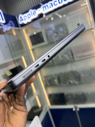 MacBook Pro M5 14 pouces Ram 16Go SSD 512Go image 7