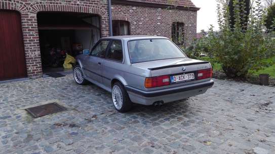 BMW Classique E30 325iX - 4x4 - 6cylindres image 3