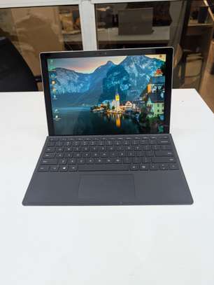 Surface Pro 5 i5 7ieme 8g de ram 256 image 2