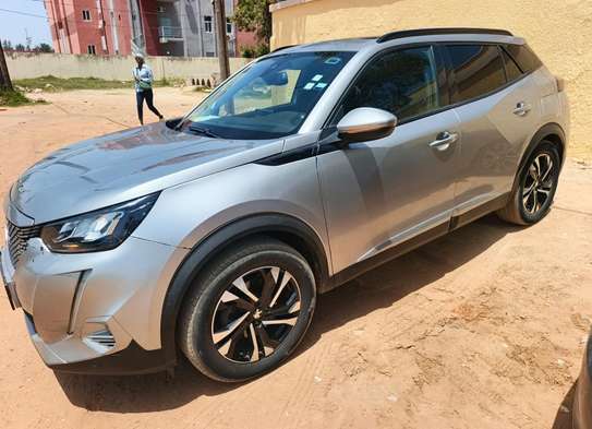 Peugeot 2008 automatique gasoil 2020 image 4
