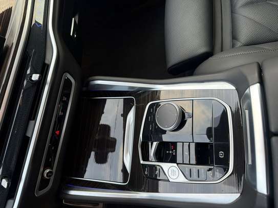 BMW X6 Année 2024 image 7