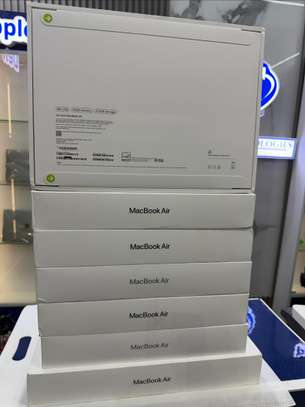 MacBook Air M5 (2026) Ram 16Go SSD 512Go image 2