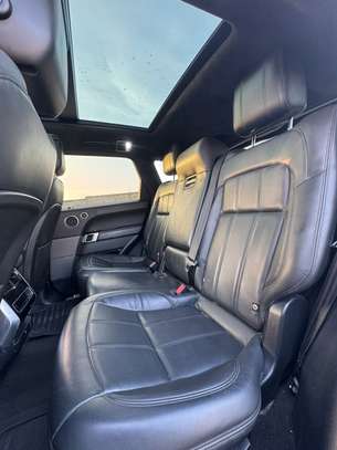 Range Rover Sport image 7