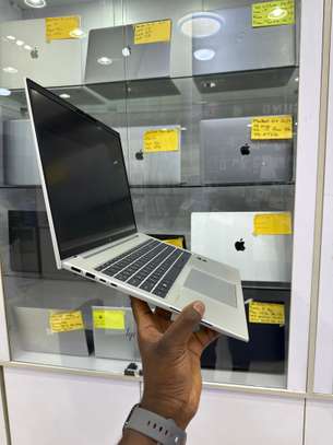 HP Elitebook 860 g9 i7 12th 16Go 512Go image 3