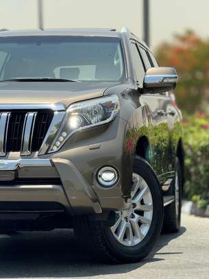 TOYOTA LAND CRUISER VXR 2016 image 9