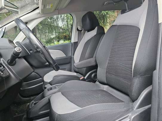 Citroen C4 Cactus image 10