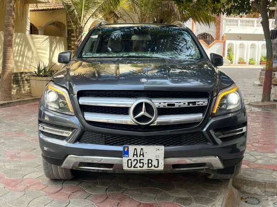 MERCEDES GLS 450 image 7