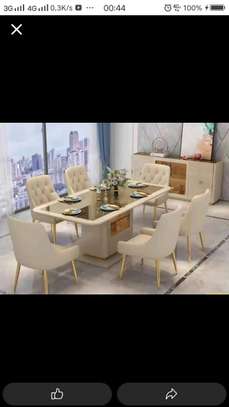 Table à  manger 6 places image 6