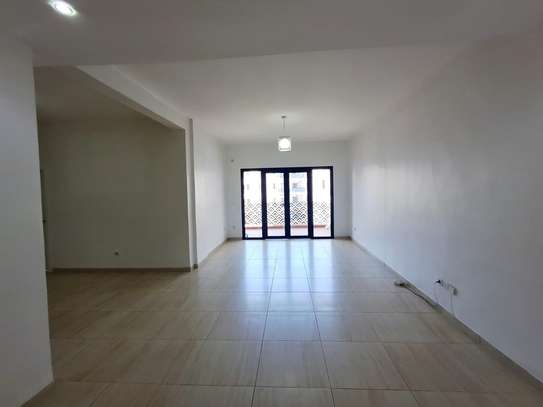 APPARTEMENT A LOUE F4 CITE ATAYA image 6