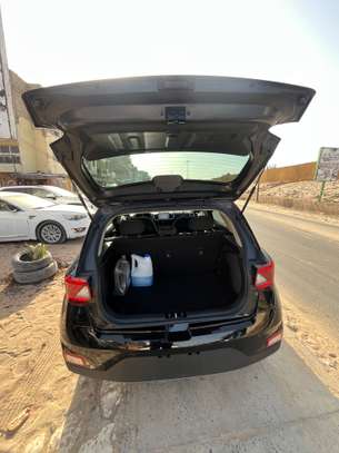 Hyundai Venue image 12