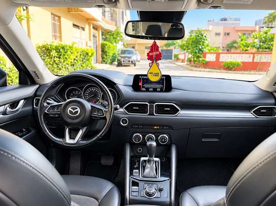 MAZDA CX5 A LOUER image 11