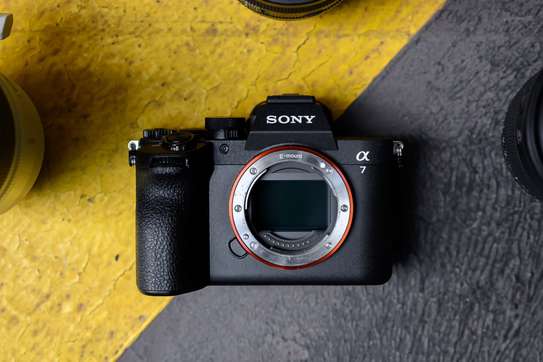 Appareil Sony A7 V image 3
