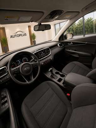 Kia Sorento 2017 image 6
