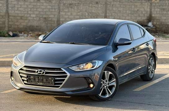 HYUNDAI AVANTE 2016 image 5