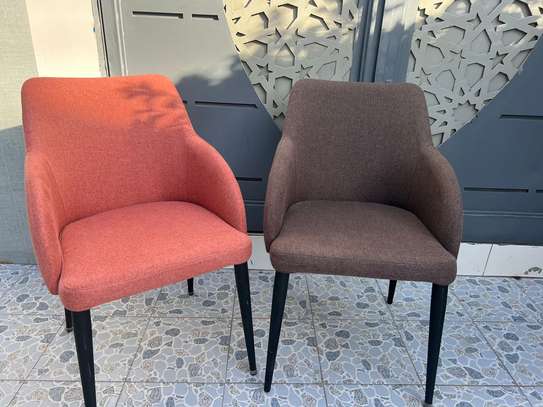 Chaise tissu rouge moderne bois solide confortable image 3