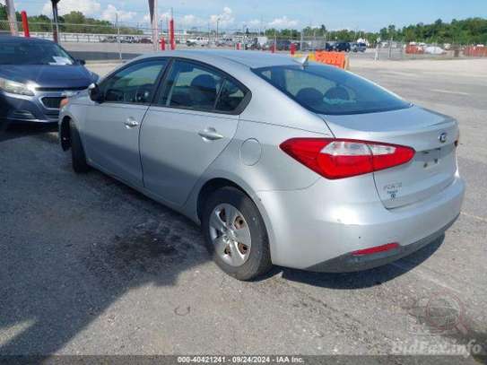 Kia Forte 2016 image 4