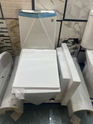 Ensemble salle de bain moderne - céramique blanche image 6