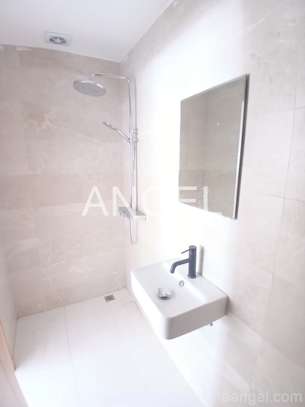 Ref_2974_GL Appartement F4 à louer – Point E image 5