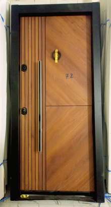Portes blindées venant modernes et sécurisés image 6