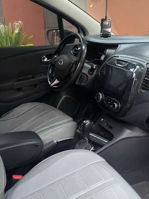 RENAULT QM3 2017 image 3