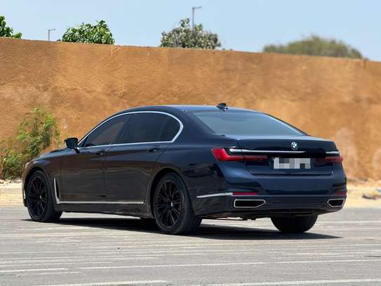 BMW Serie 740i Année :  *2020* image 13