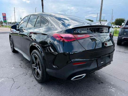 Mercedes Benz GLC 2024 image 12