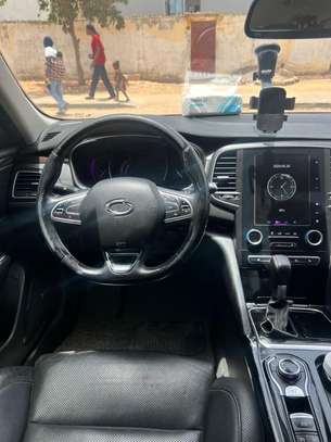 Location Renault SM6 image 3